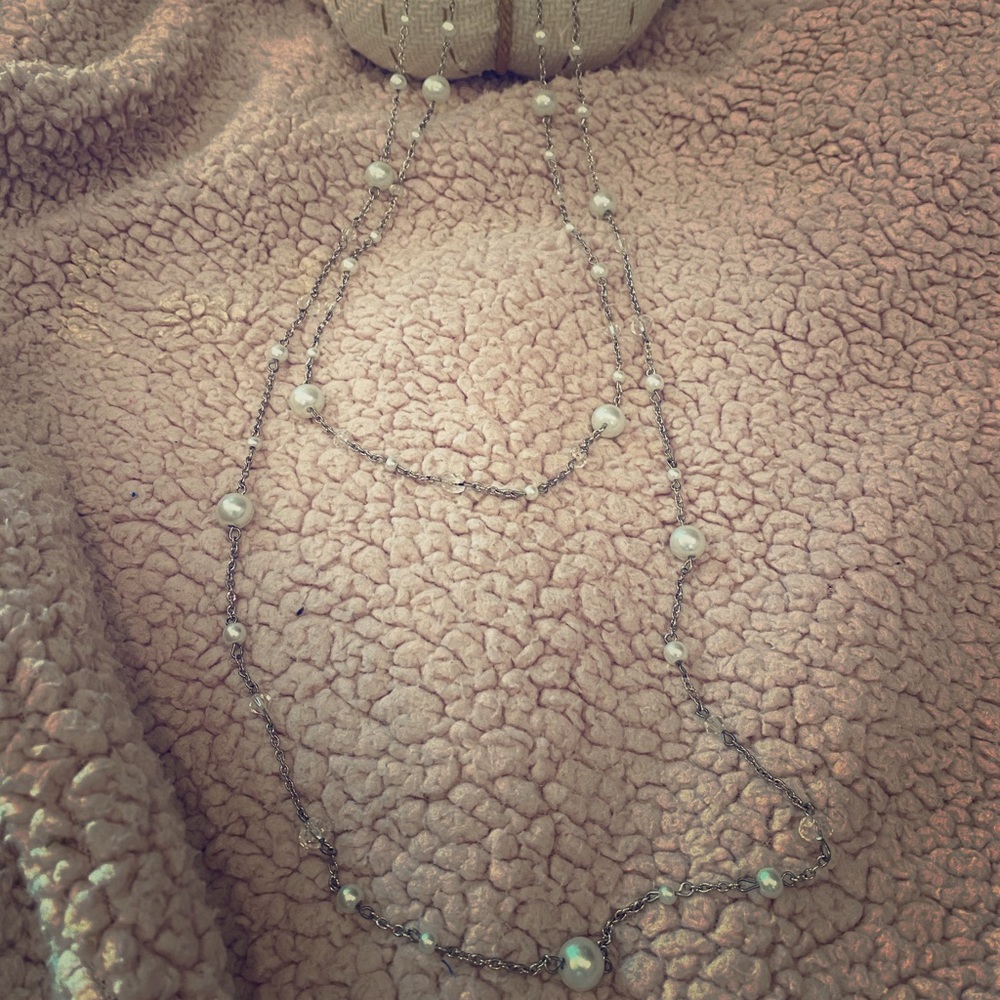 ⚪️ 2/$10! Long double necklace